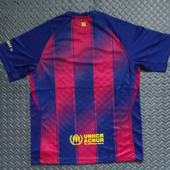 FC Barcelona 25/26 Home Jersey Fan Version Slim Fit - Picture 2 of 2